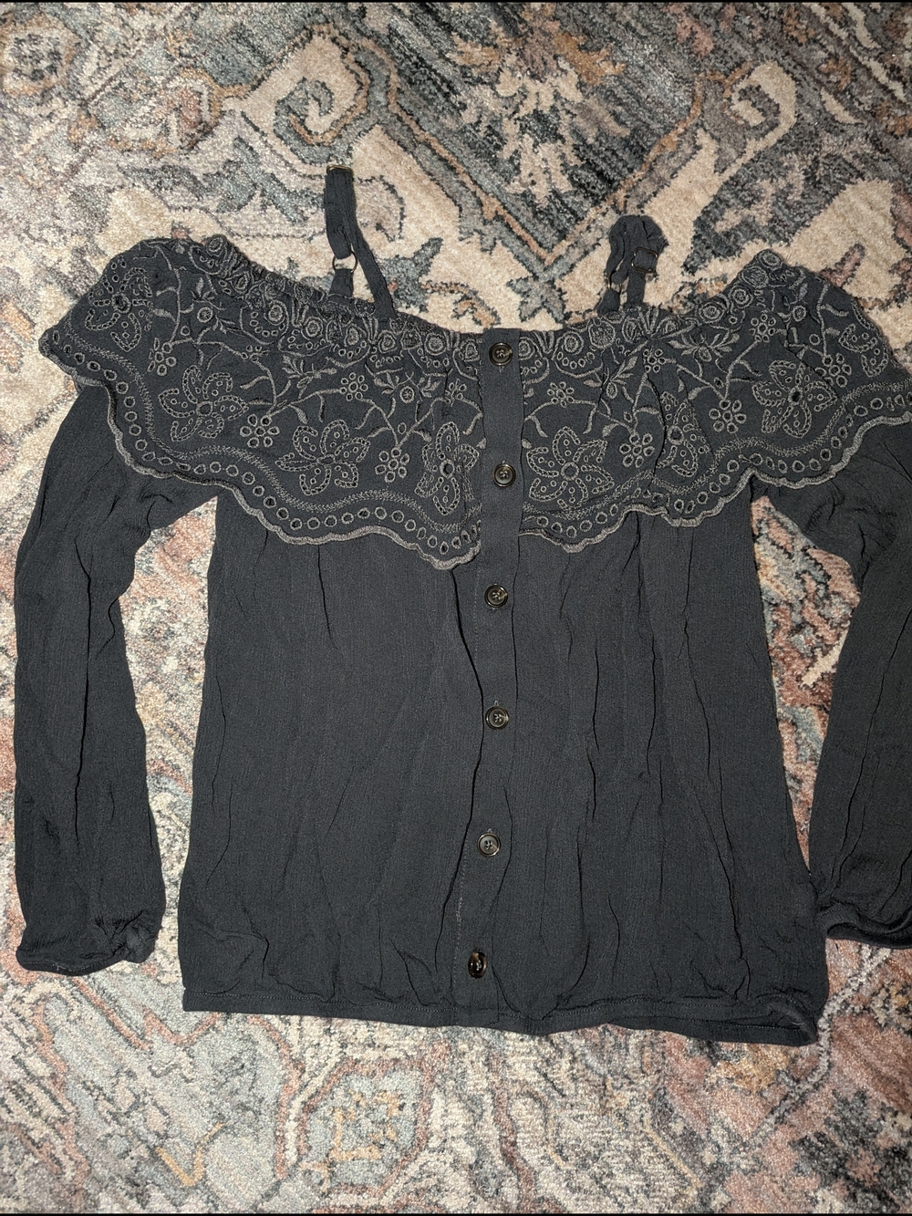 Y2K Maurices Charcoal Off Shoulder Top